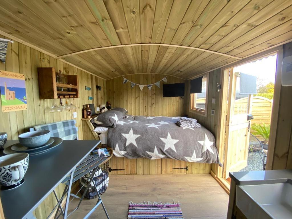 Stargazy Shepherds Hut St Ives  Luaran gambar